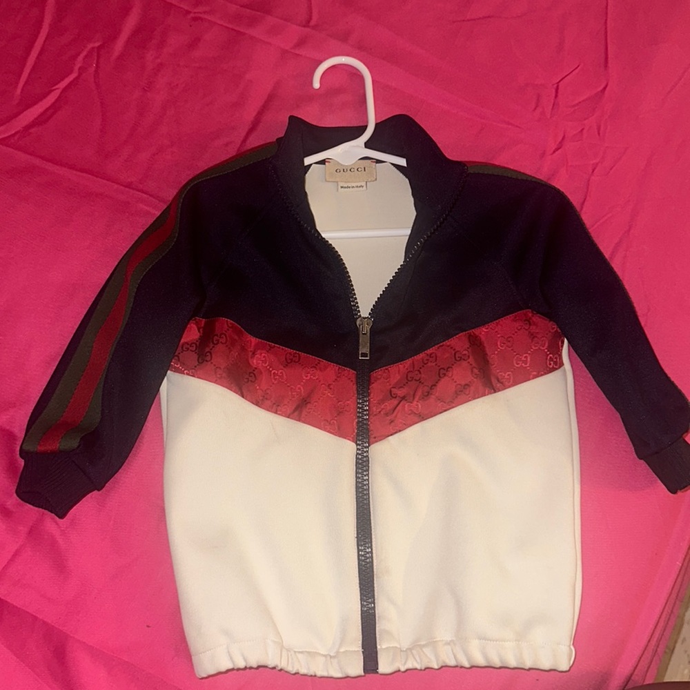 Gucci sweater